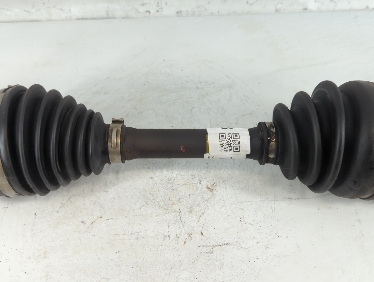 2007-2011 Mazda Cx-7 Axle Shaft Front Driver Cv C/v - Oemusedautoparts1.com
