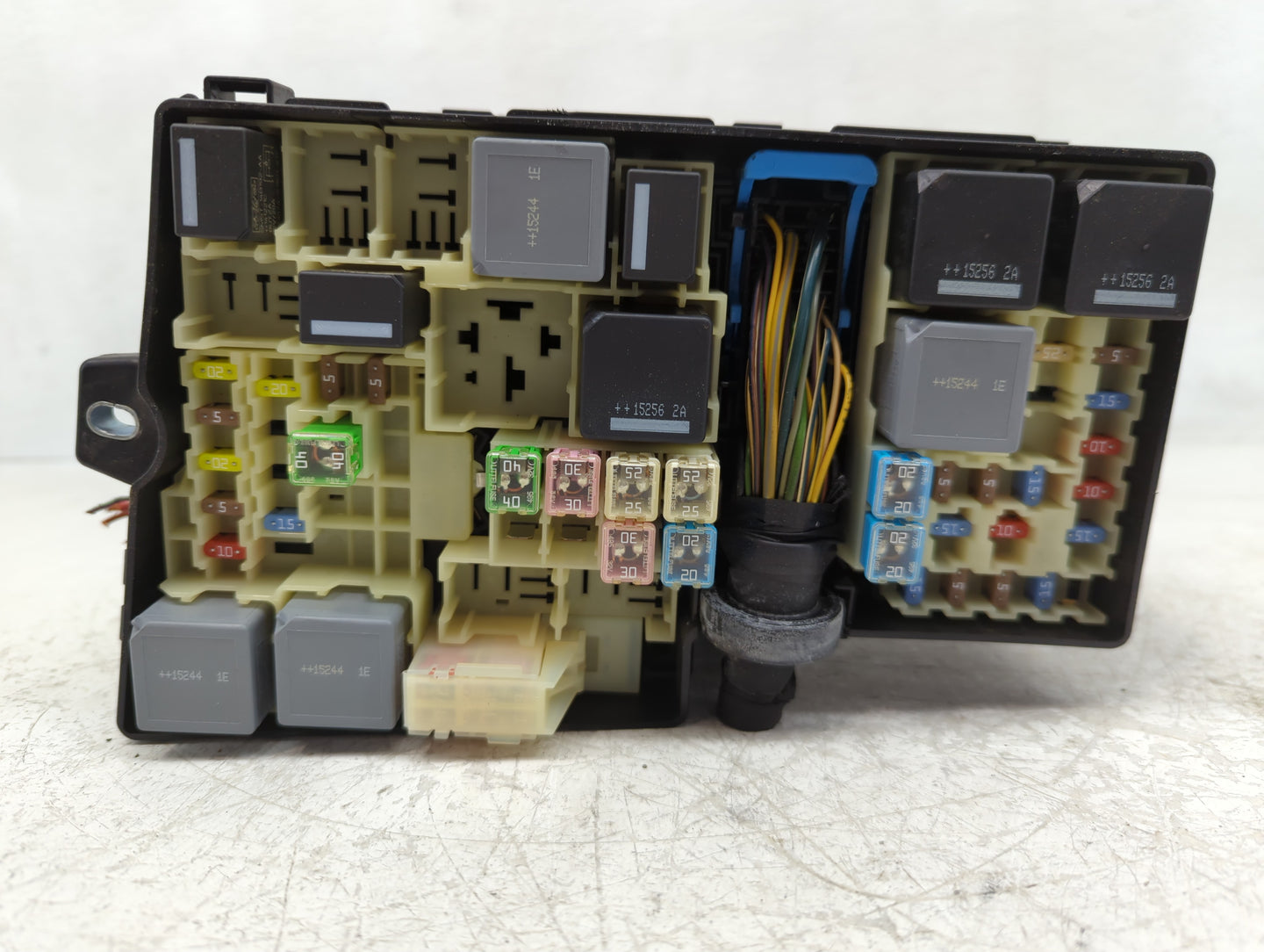 2007-2009 Mazda Cx-9 Fusebox Fuse Box Panel Relay Module P/N:AV6T-14A067-AD Fits Fits 2007 2008 2009 OEM Used Auto Parts - O
