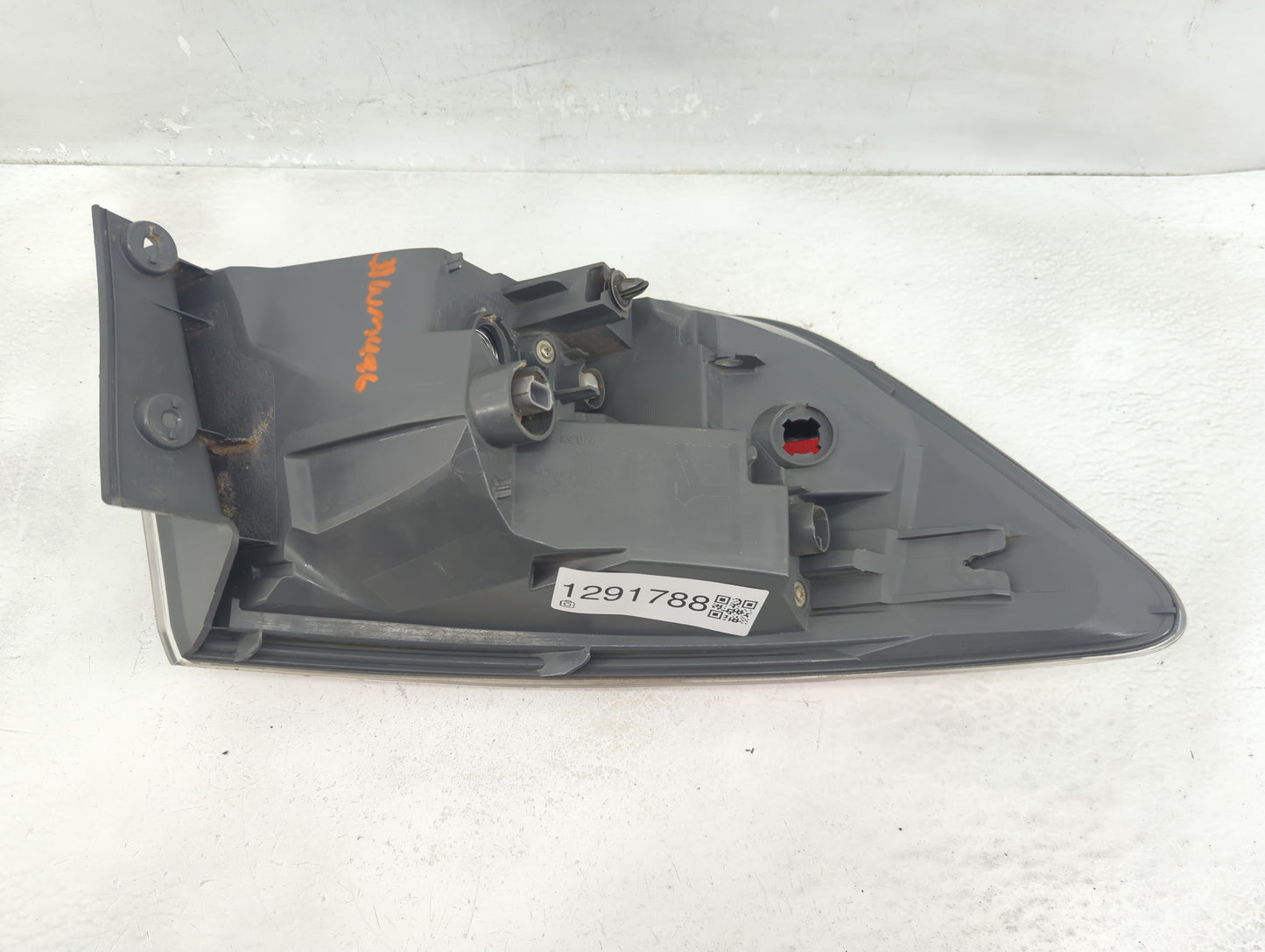 2007-2009 Mazda Cx-9 Tail Light Assembly Passenger Right OEM P/N:TD11 51150 Fits Fits 2007 2008 2009 OEM Used Auto Parts - O