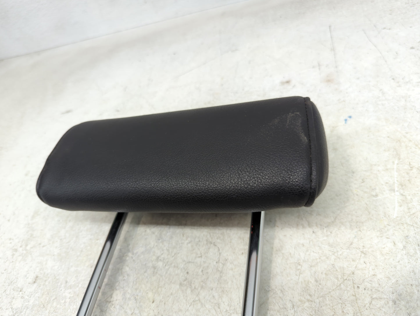2007-2009 Mazda Cx-9 Headrest Head Rest Rear Center Seat Fits Fits 2007 2008 2009 OEM Used Auto Parts - Oemusedautoparts1.co