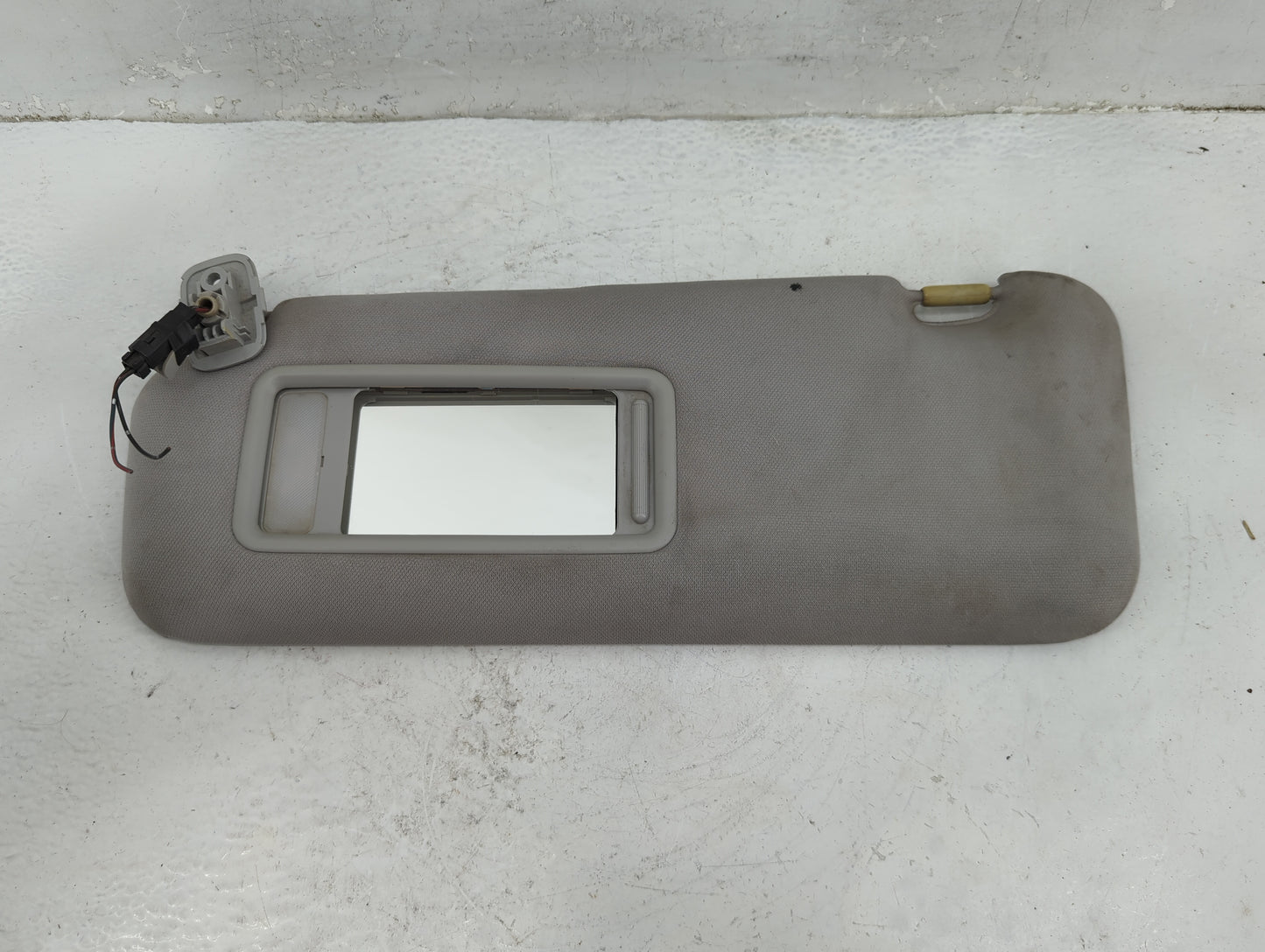 2007-2009 Mazda Cx-9 Sun Visor Shade Replacement Driver Left Mirror Fits Fits 2007 2008 2009 OEM Used Auto Parts - Oemusedau
