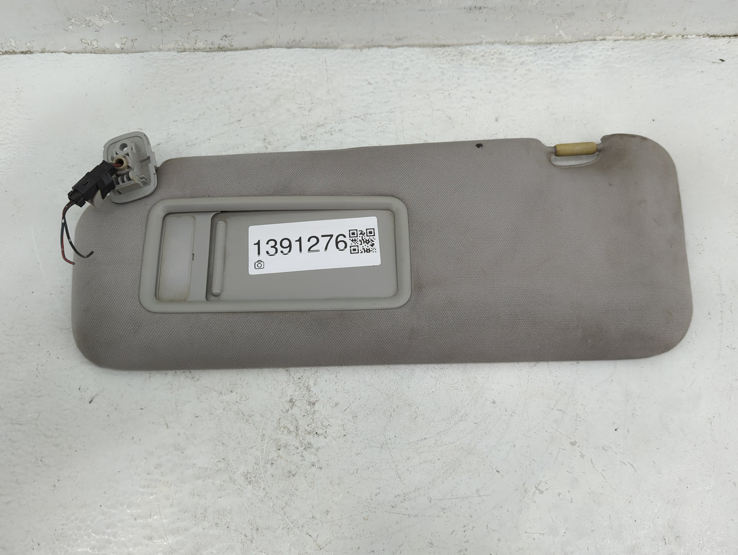2007-2009 Mazda Cx-9 Sun Visor Shade Replacement Driver Left Mirror Fits Fits 2007 2008 2009 OEM Used Auto Parts - Oemusedau