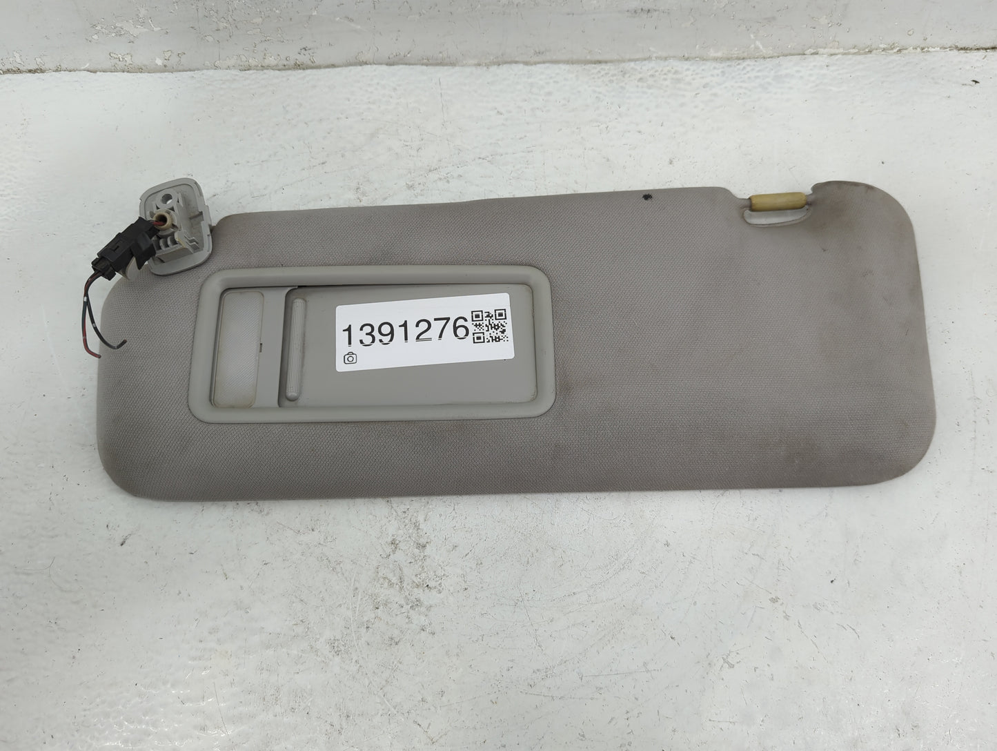 2007-2009 Mazda Cx-9 Sun Visor Shade Replacement Driver Left Mirror Fits Fits 2007 2008 2009 OEM Used Auto Parts - Oemusedau