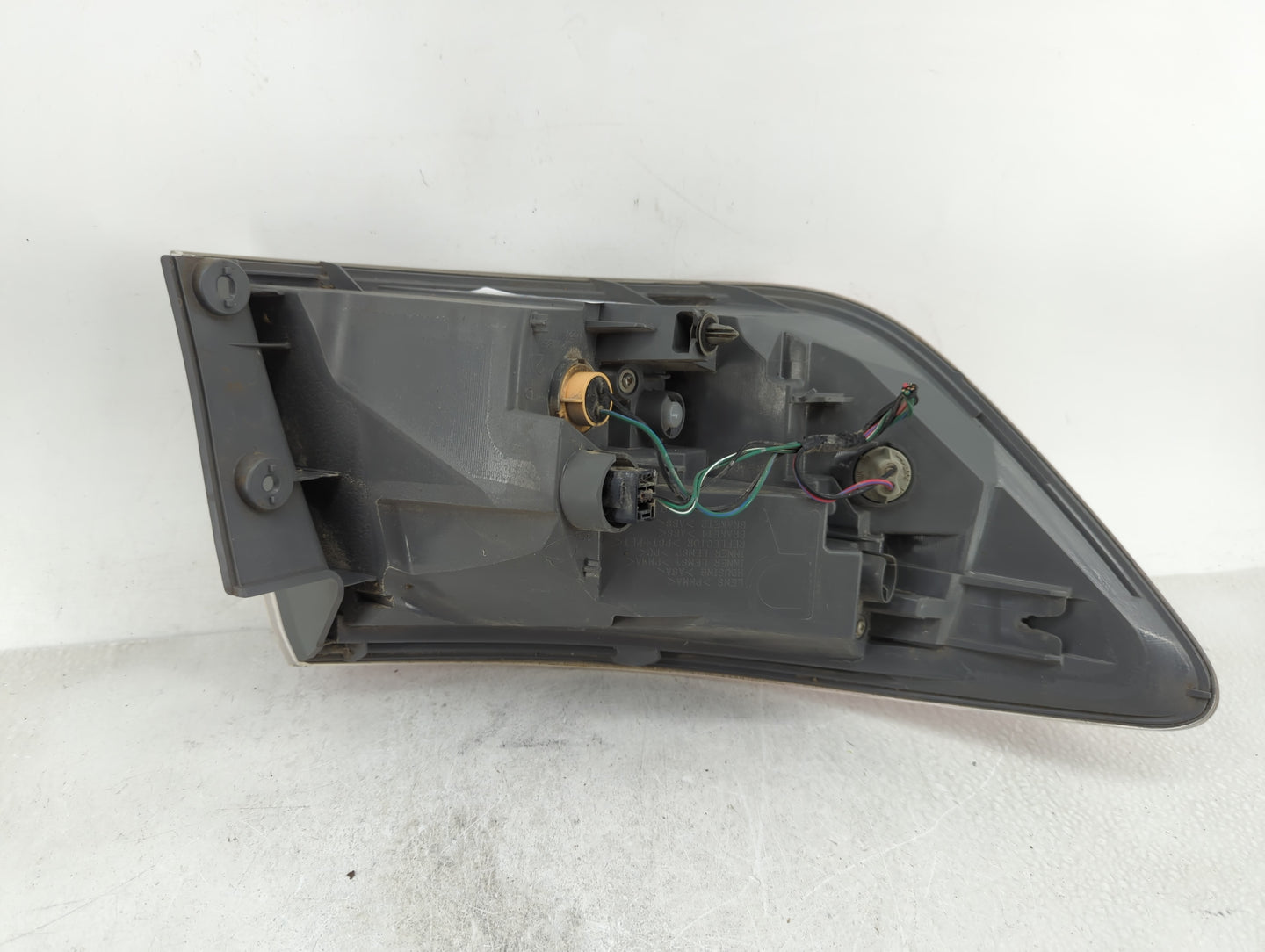 2007-2009 Mazda Cx-9 Tail Light Assembly Passenger Right OEM Fits Fits 2007 2008 2009 OEM Used Auto Parts - Oemusedautoparts