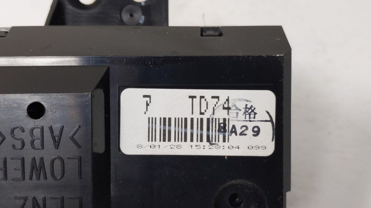 2007-2008 Mazda Cx-9 Radio AM FM Cd Player Receiver Replacement P/N:TD11 61 1J0 Fits Fits 2007 2008 OEM Used Auto Parts - Oe