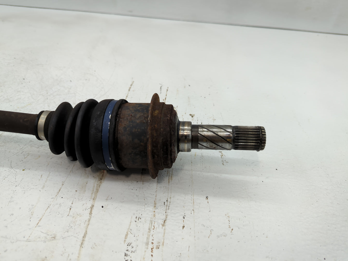 2007-2010 Mazda Cx-9 Axle Shaft Front Driver Cv C/v - Oemusedautoparts1.com