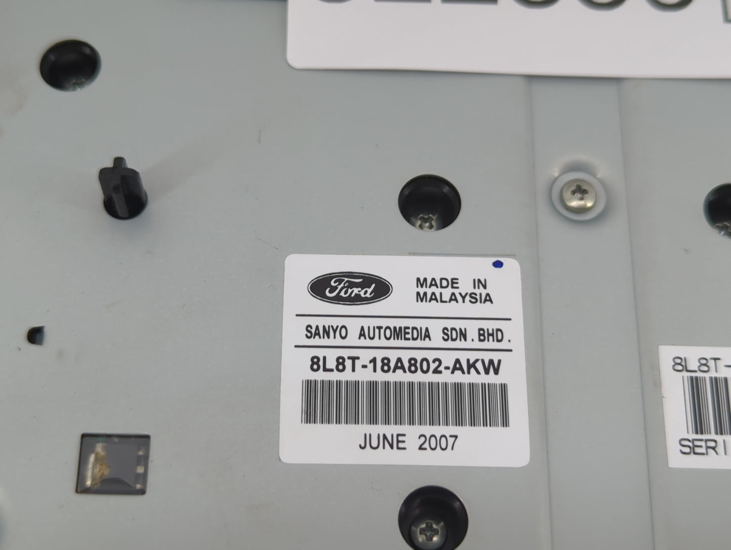 2008-2008 Mazda Tribute Radio Control Panel - Oemusedautoparts1.com