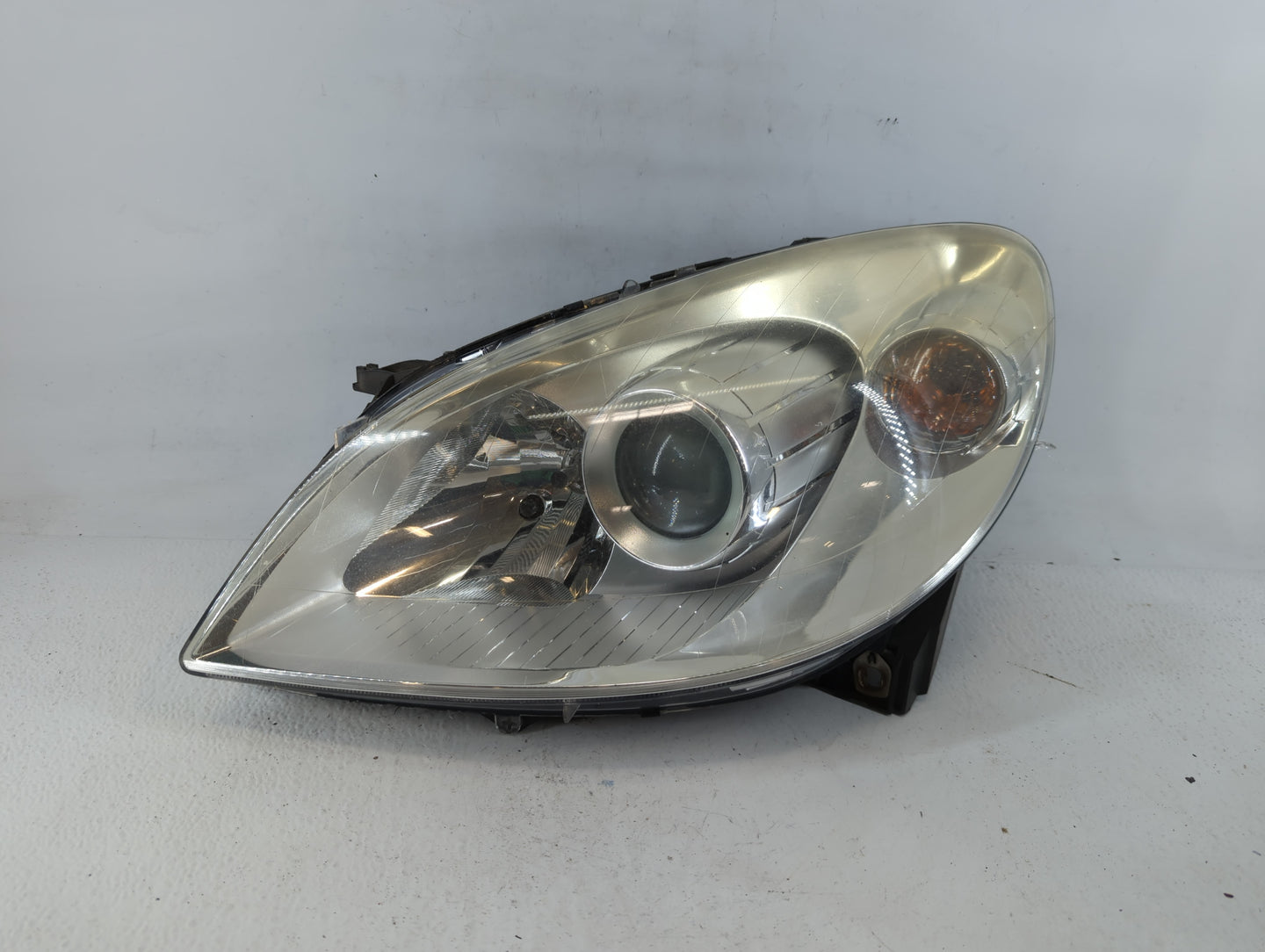 2006-2008 Mercedes-benz B200 Driver Left Oem Head Light Headlight Lamp - Oemusedautoparts1.com
