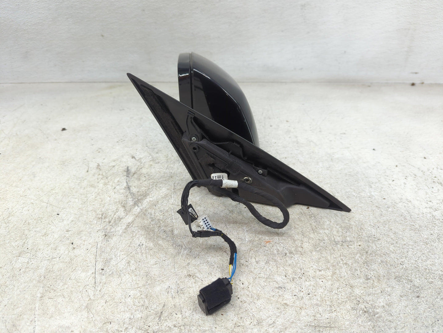 2008 Mercedes-Benz C-Class Driver Side View Mirror - Left Door Mirror OEM Used - Oemusedautoparts1.com