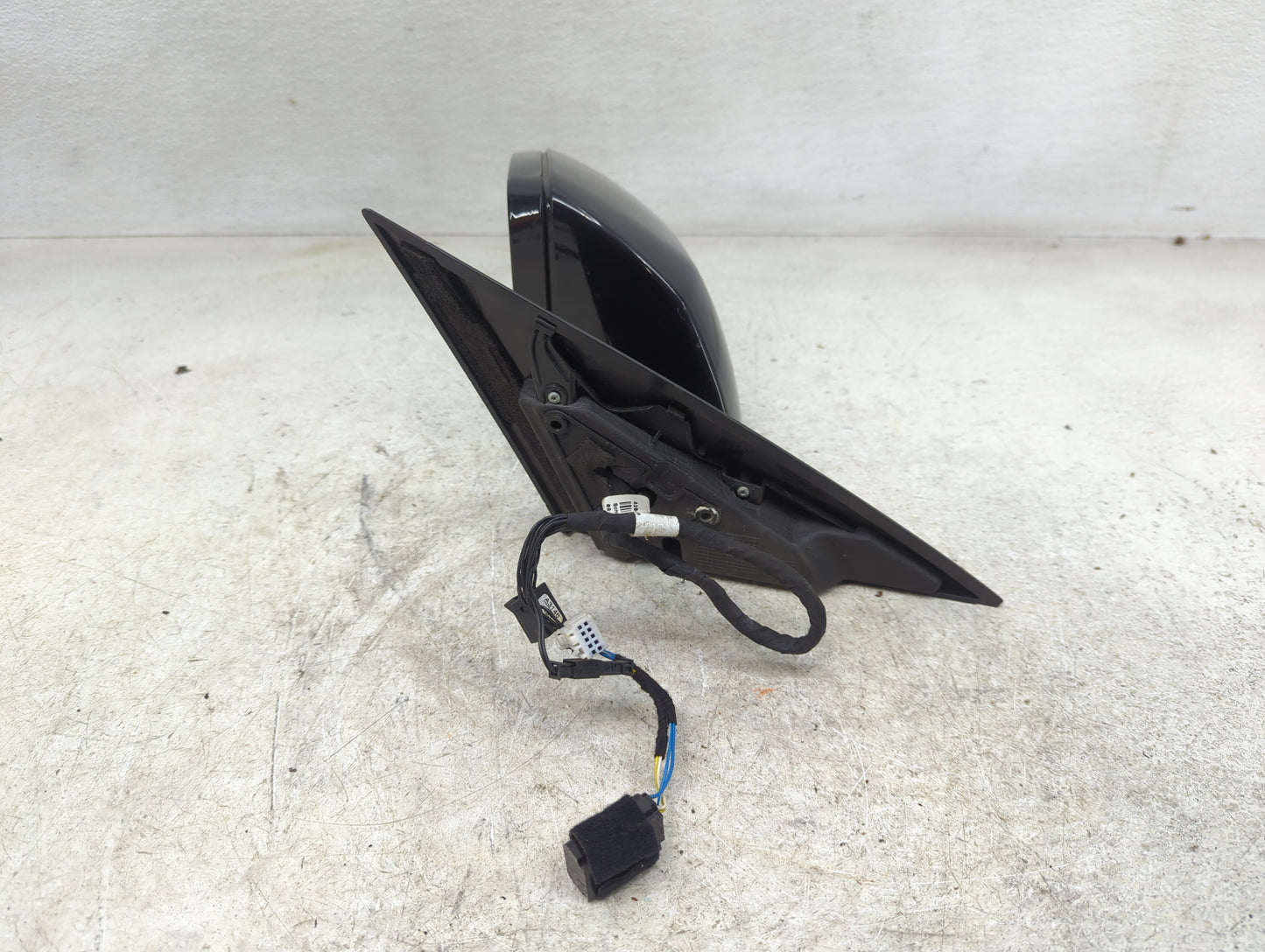 2008 Mercedes-Benz C-Class Driver Side View Mirror - Left Door Mirror OEM Used - Oemusedautoparts1.com