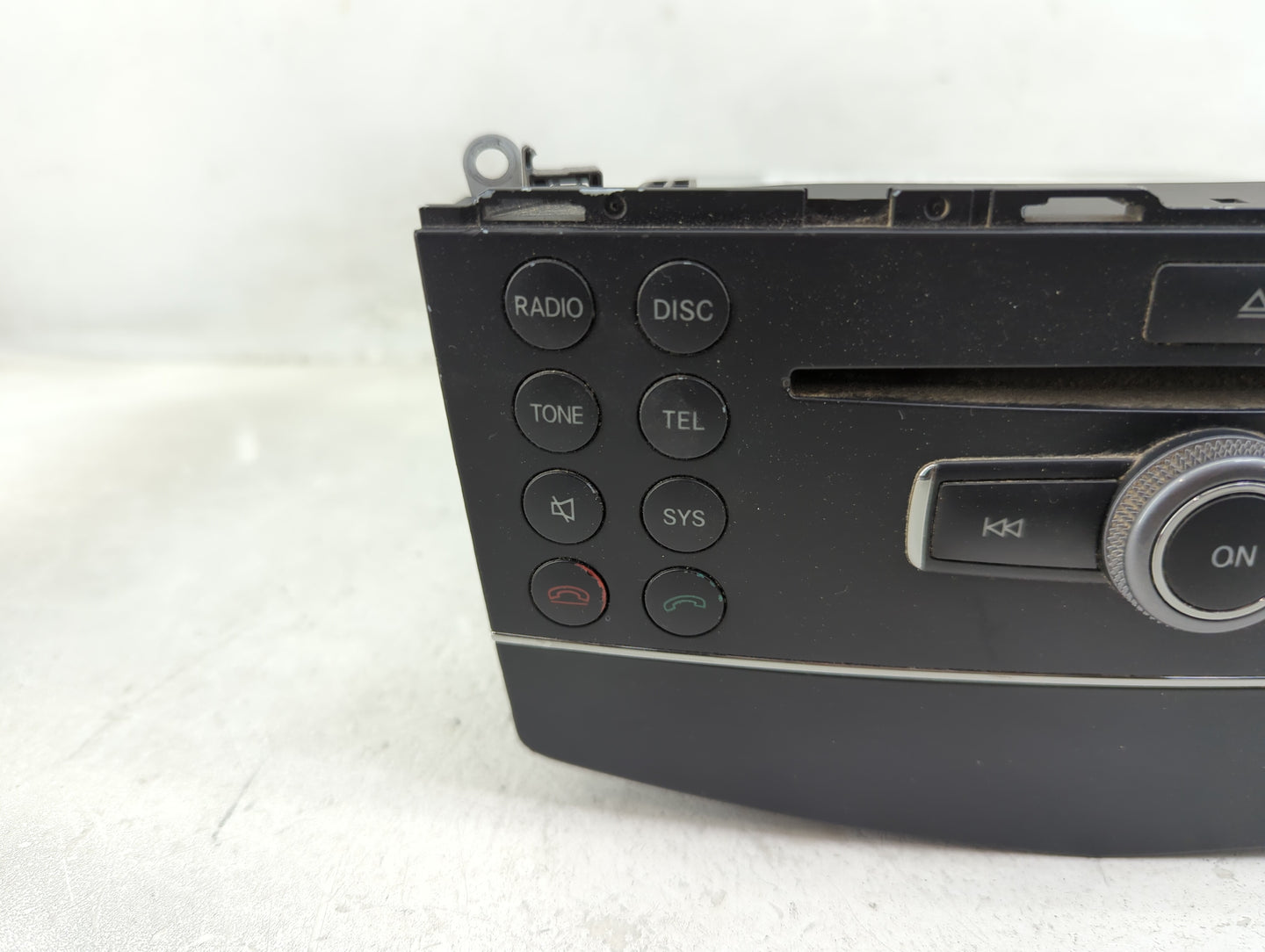 2008 Mercedes-Benz C-Class Radio AM FM Cd Player Receiver Replacement P/N:A2048700794 A2048700389, A0004429260, CQ-JP1660G F