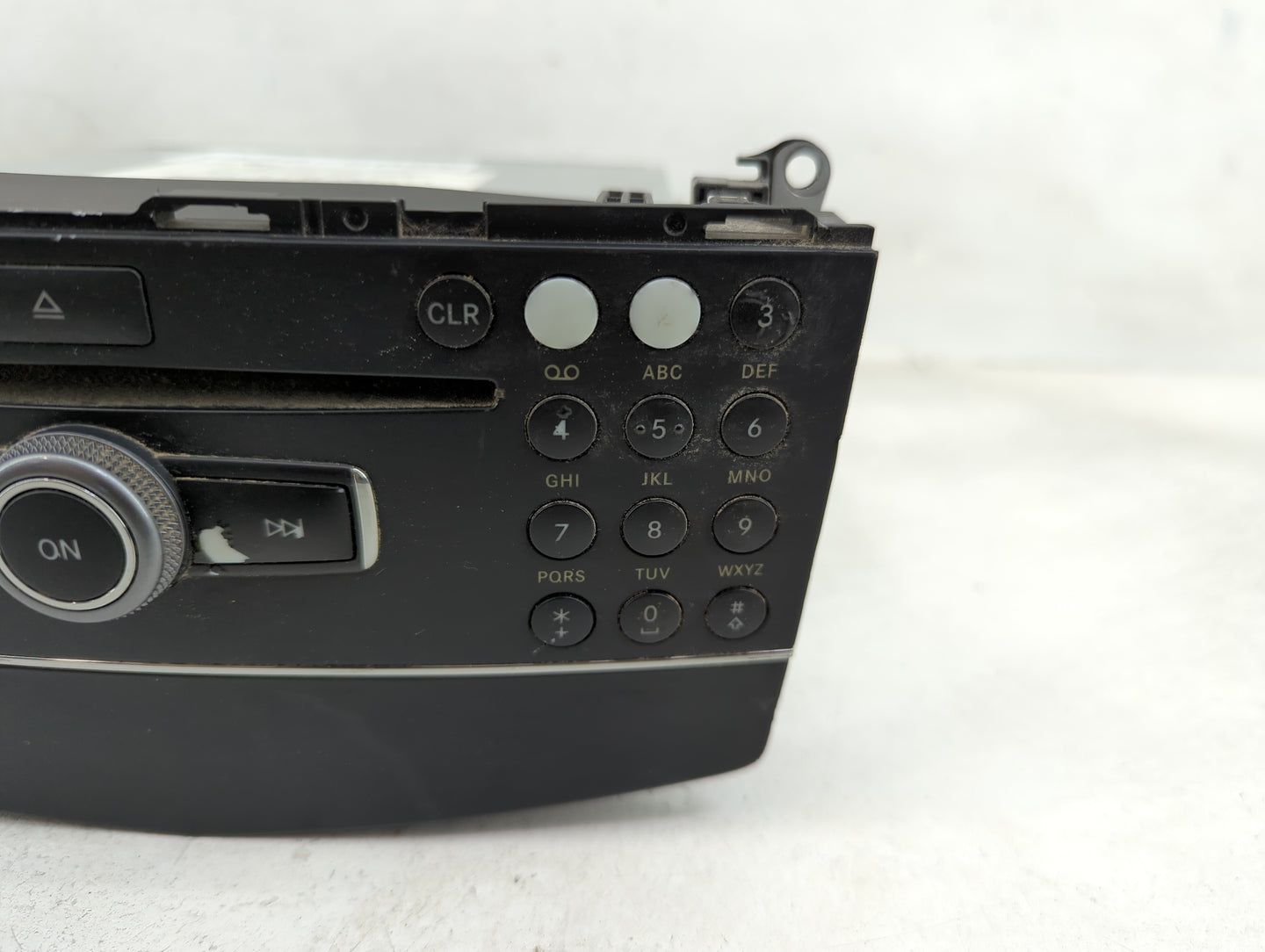 2008 Mercedes-Benz C-Class Radio AM FM Cd Player Receiver Replacement P/N:A2048700794 A2048700389, A0004429260, CQ-JP1660G F