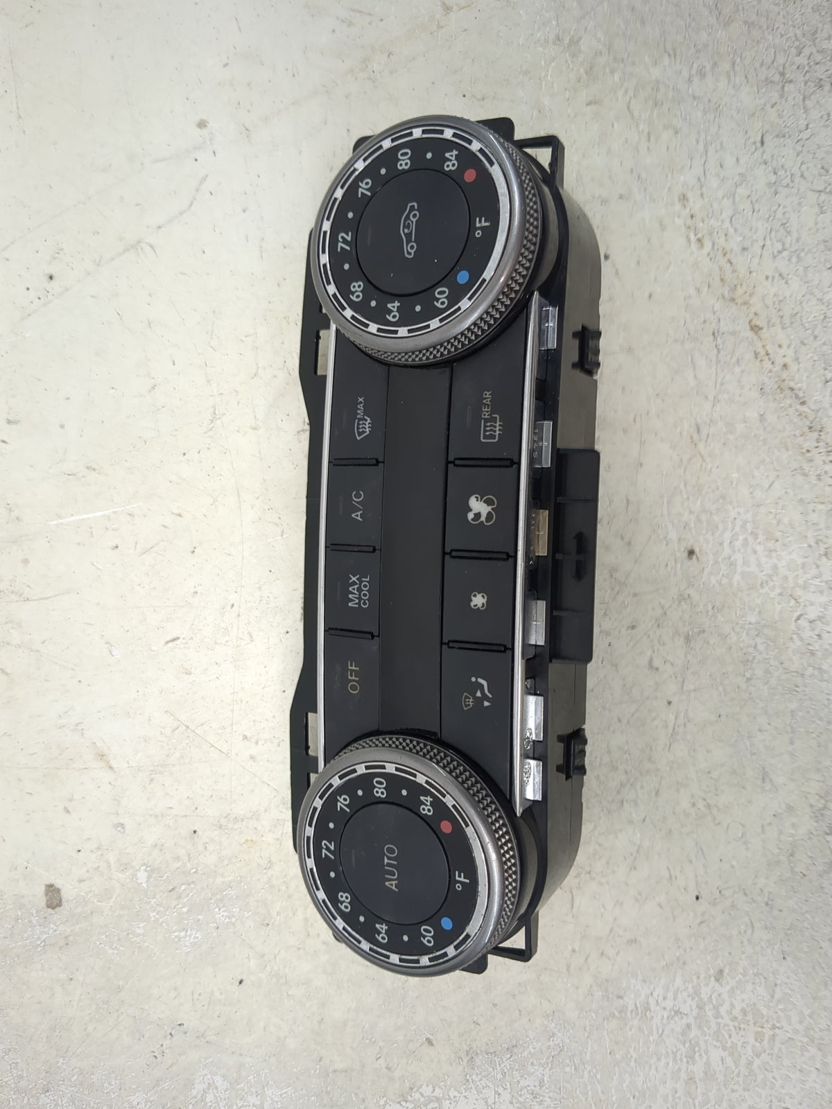 2008 Mercedes-Benz C-Class Climate Control Module Temperature AC/Heater Replacement P/N:2048300290 Fits OEM Used Auto Parts 