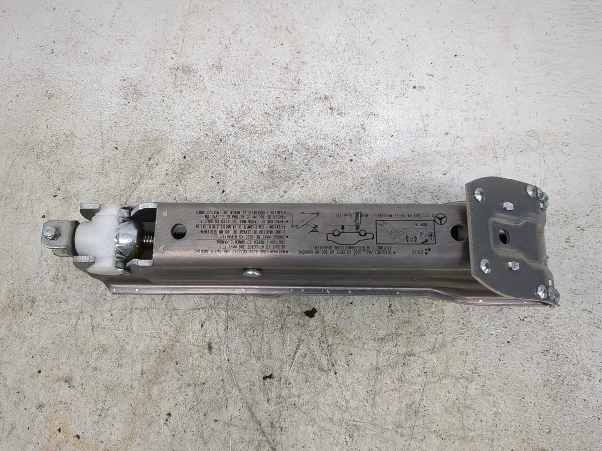 2008 Mercedes-benz C-class Spare Scissor Car Jack - Oemusedautoparts1.com