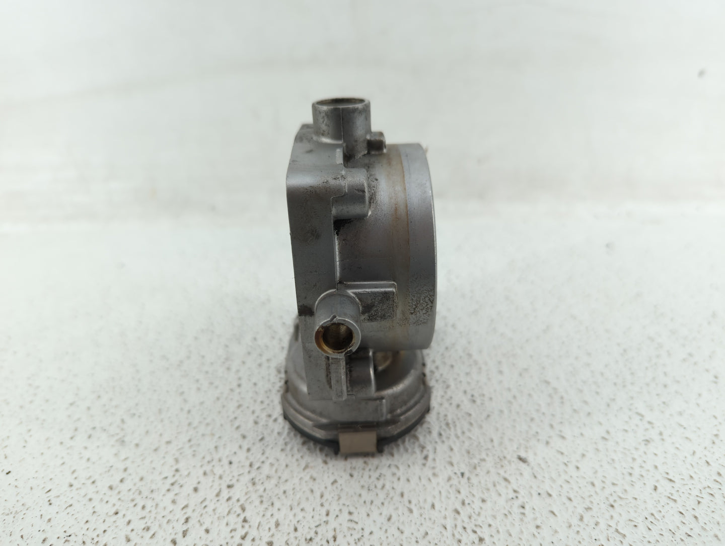 2006-2009 Mercedes-Benz C230 Throttle Body P/N:A 113 141 01 25 1131410125 Fits OEM Used Auto Parts - Oemusedautoparts1.com
