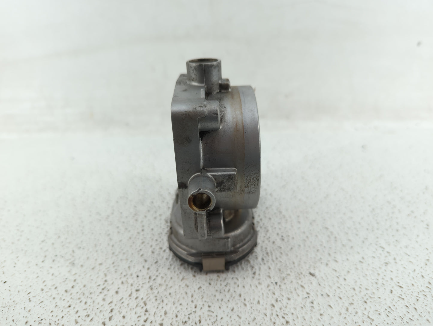 2006-2009 Mercedes-Benz C230 Throttle Body P/N:A 113 141 01 25 1131410125 Fits OEM Used Auto Parts - Oemusedautoparts1.com