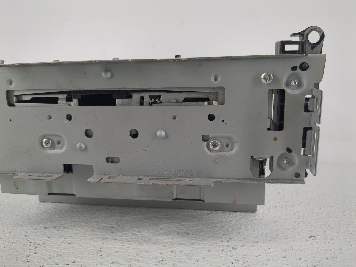 2008 Mercedes-Benz C300 Radio AM FM Cd Player Receiver Replacement P/N:A 204 870 08 94 Fits OEM Used Auto Parts - Oemusedaut