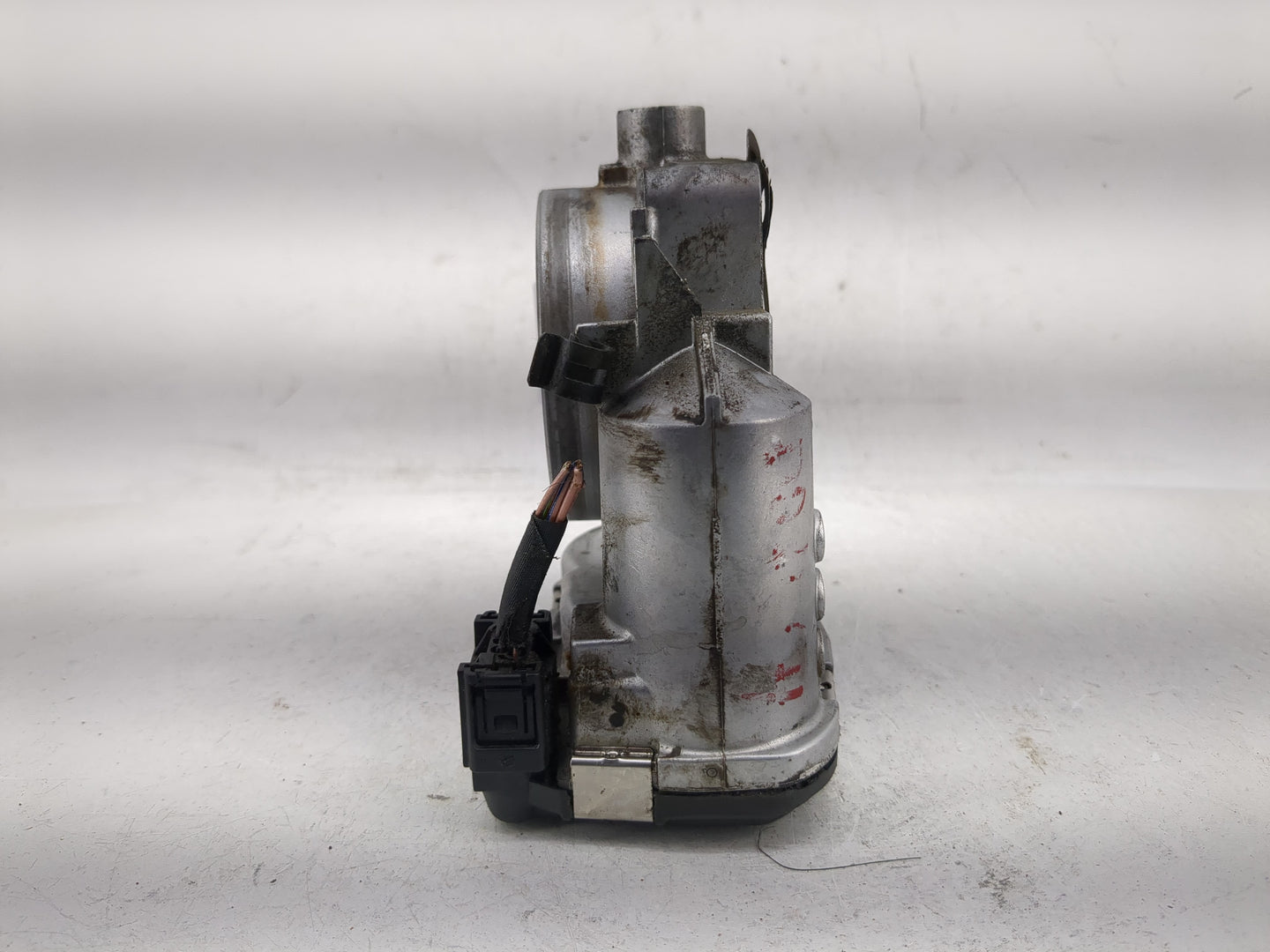 2008-2014 Mercedes-Benz C300 Throttle Body P/N:0 280 750 017 A 113 141 01 25 Fits OEM Used Auto Parts - Oemusedautoparts1.co