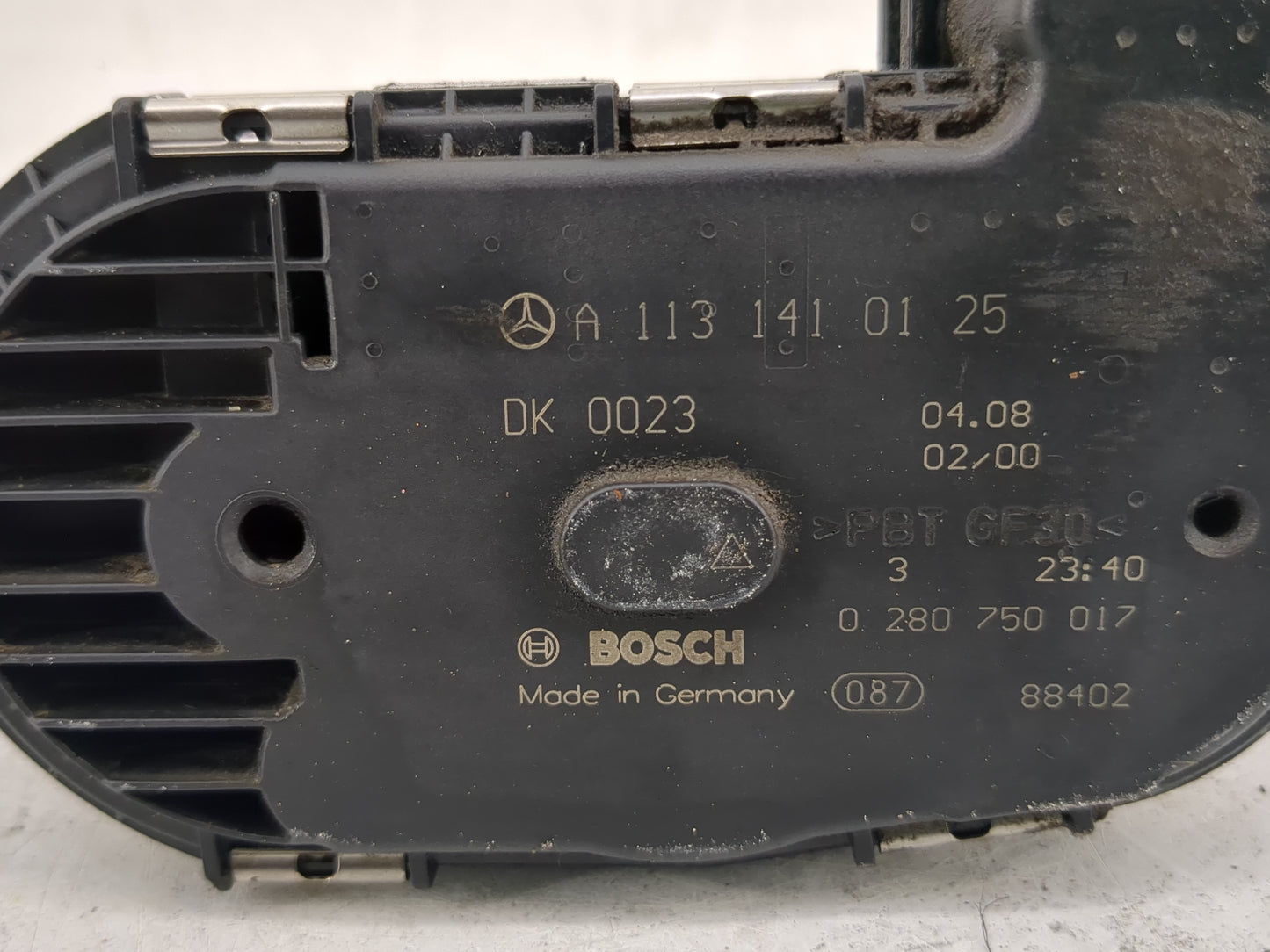 2008-2014 Mercedes-Benz C300 Throttle Body P/N:0 280 750 017 A 113 141 01 25 Fits OEM Used Auto Parts - Oemusedautoparts1.co