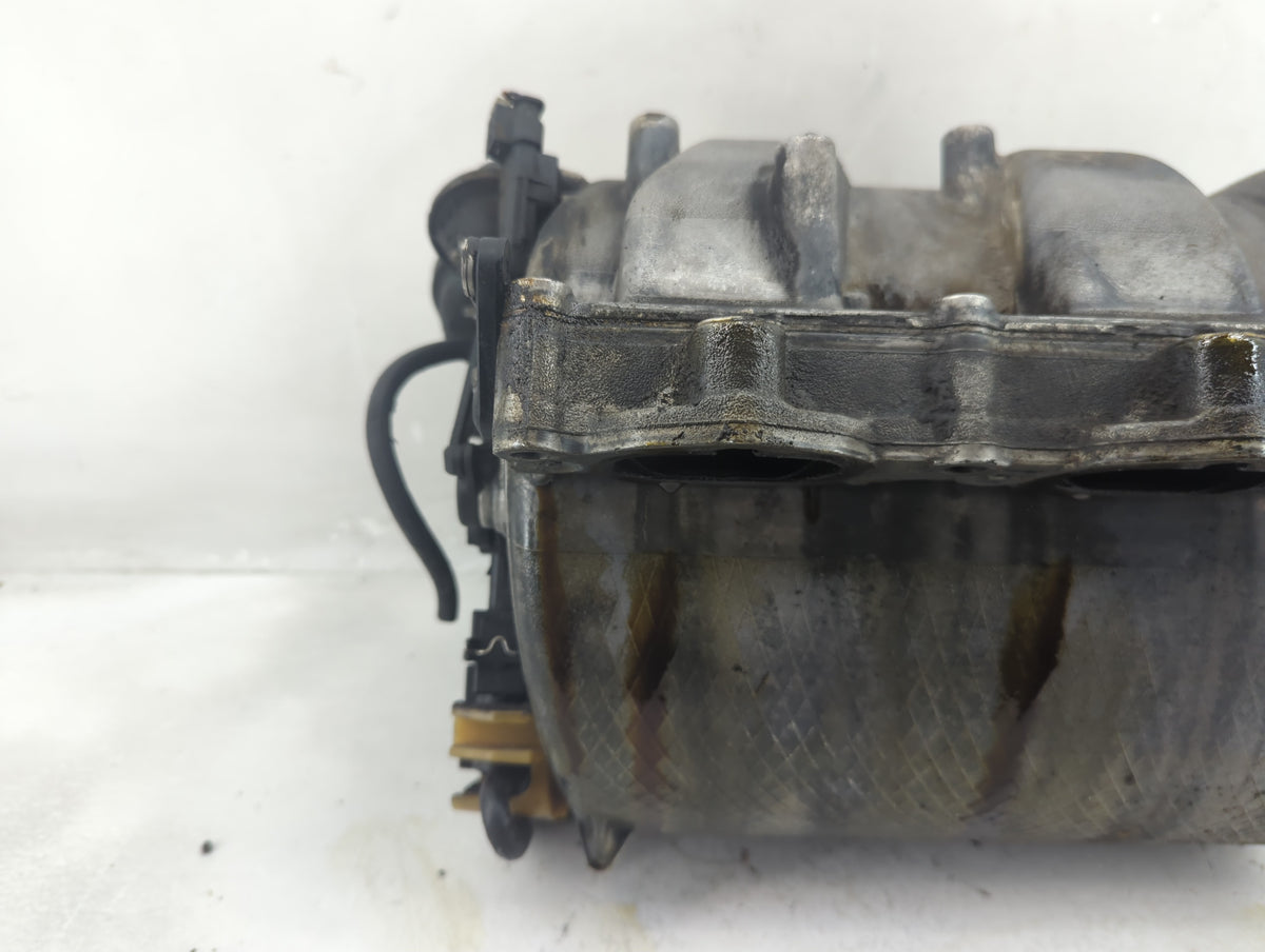 2008-2012 Mercedes-Benz C300 Air Intake Manifold P/N:10 004 13599 1 00 70024626 00 Fits OEM Used Auto Parts - Oemusedautopar