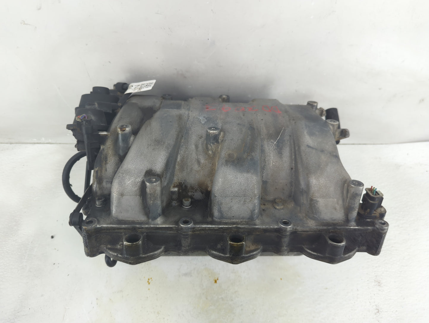 2008-2012 Mercedes-Benz C300 Air Intake Manifold P/N:1 00 70024626 00 Fits Fits 2005 2006 2007 2008 2009 2010 2011 2012 2013