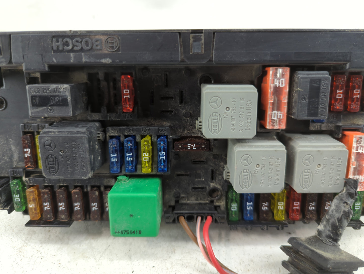 2008-2008 Mercedes-benz C300 Fusebox Fuse Box Relay Module Tipm - Oemusedautoparts1.com