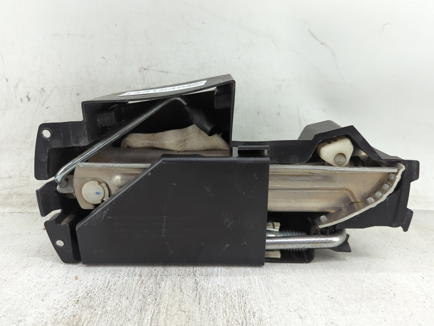 2008 Mercedes-benz C300 Spare Scissor Car Jack - Oemusedautoparts1.com