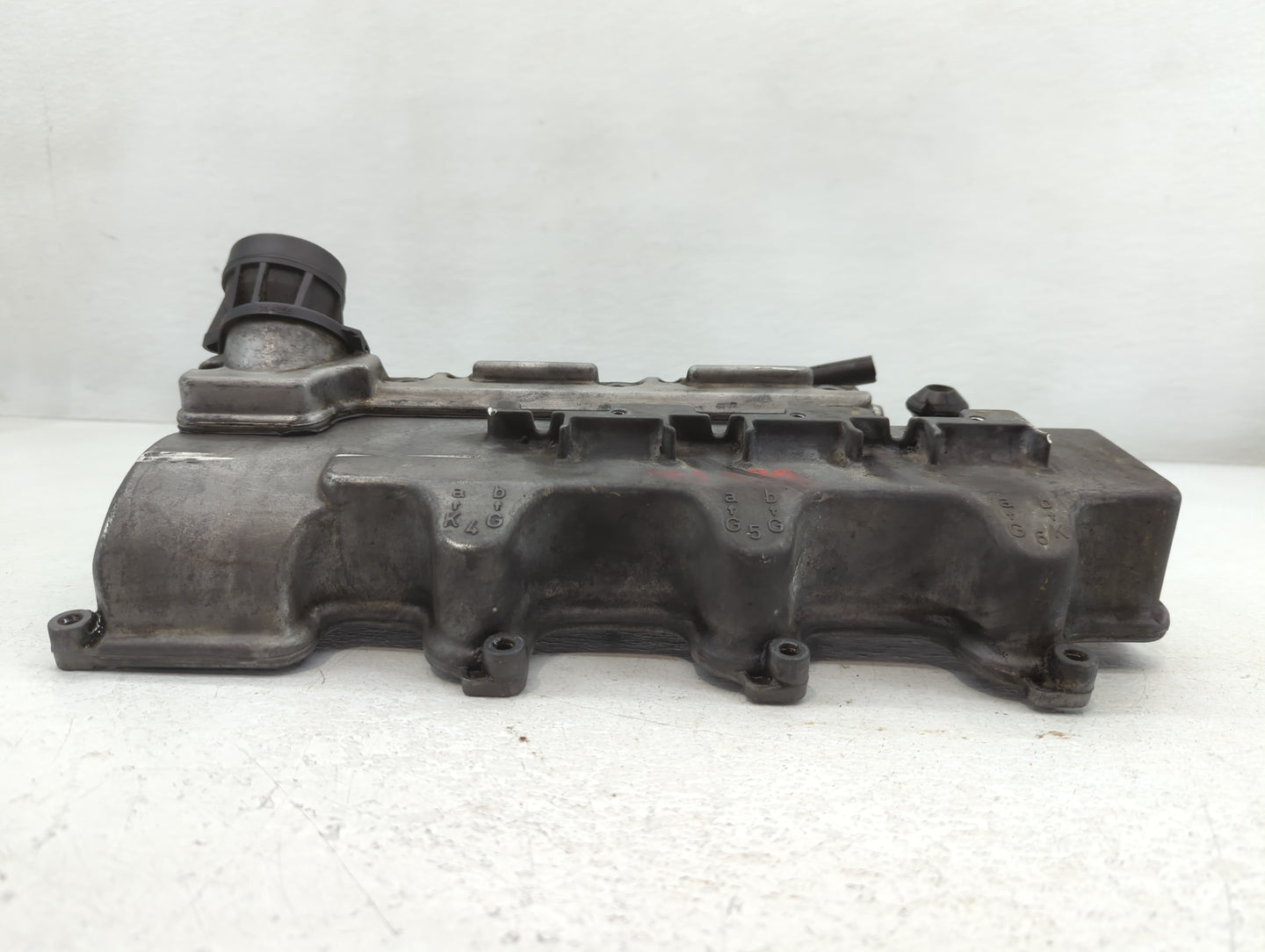 2008 Mercedes-Benz C320 Driver Left Cylinder Head Valve Cover P/N:A 112 016 07 05 Fits OEM Used Auto Parts - Oemusedautopart