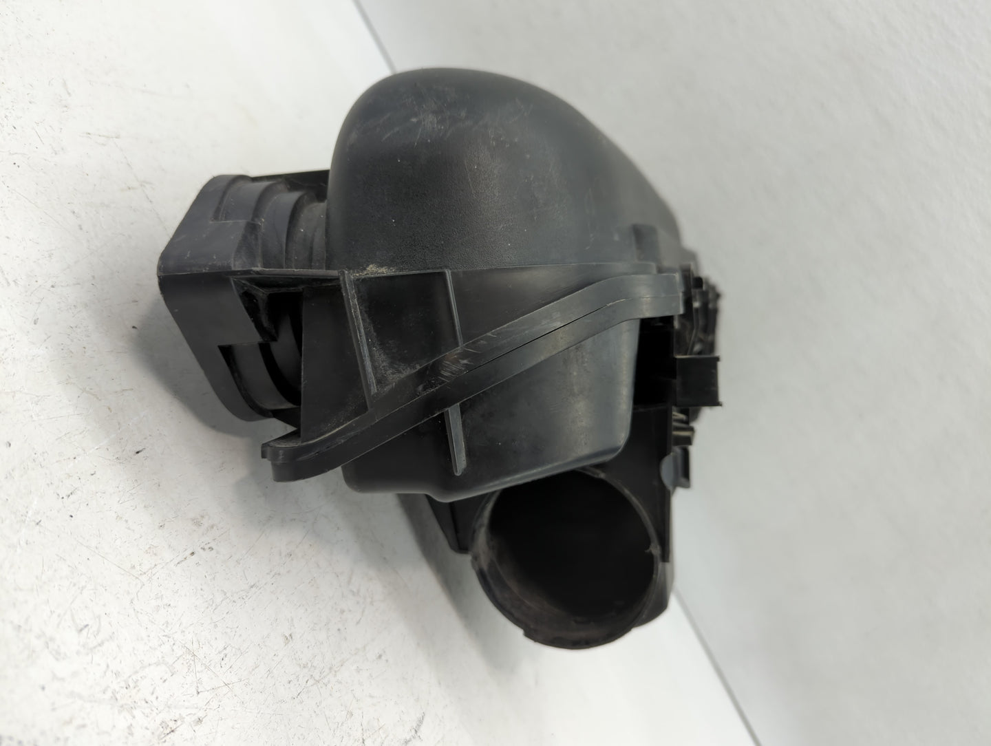 2007-2010 Mercedes-benz Cl550 Air Cleaner Intake-duct Hose Tube - Oemusedautoparts1.com
