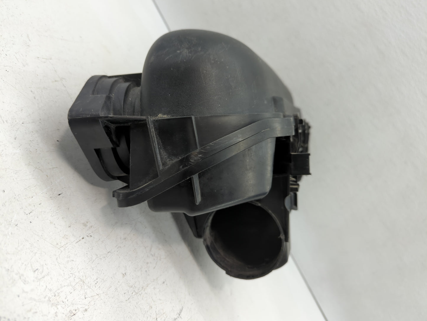2007-2010 Mercedes-benz Cl550 Air Cleaner Intake-duct Hose Tube - Oemusedautoparts1.com