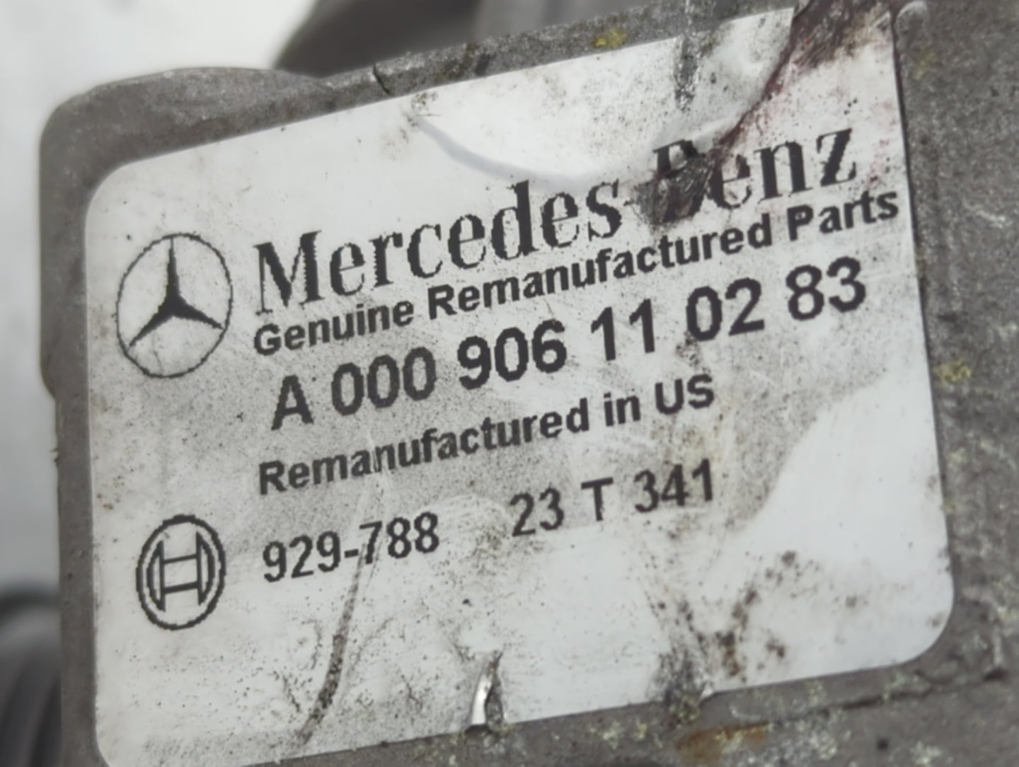 2006-2009 Mercedes-Benz Clk350 Alternator Replacement Generator Charging Assembly Engine OEM P/N:A 000 906 11 02 83 Fits OEM