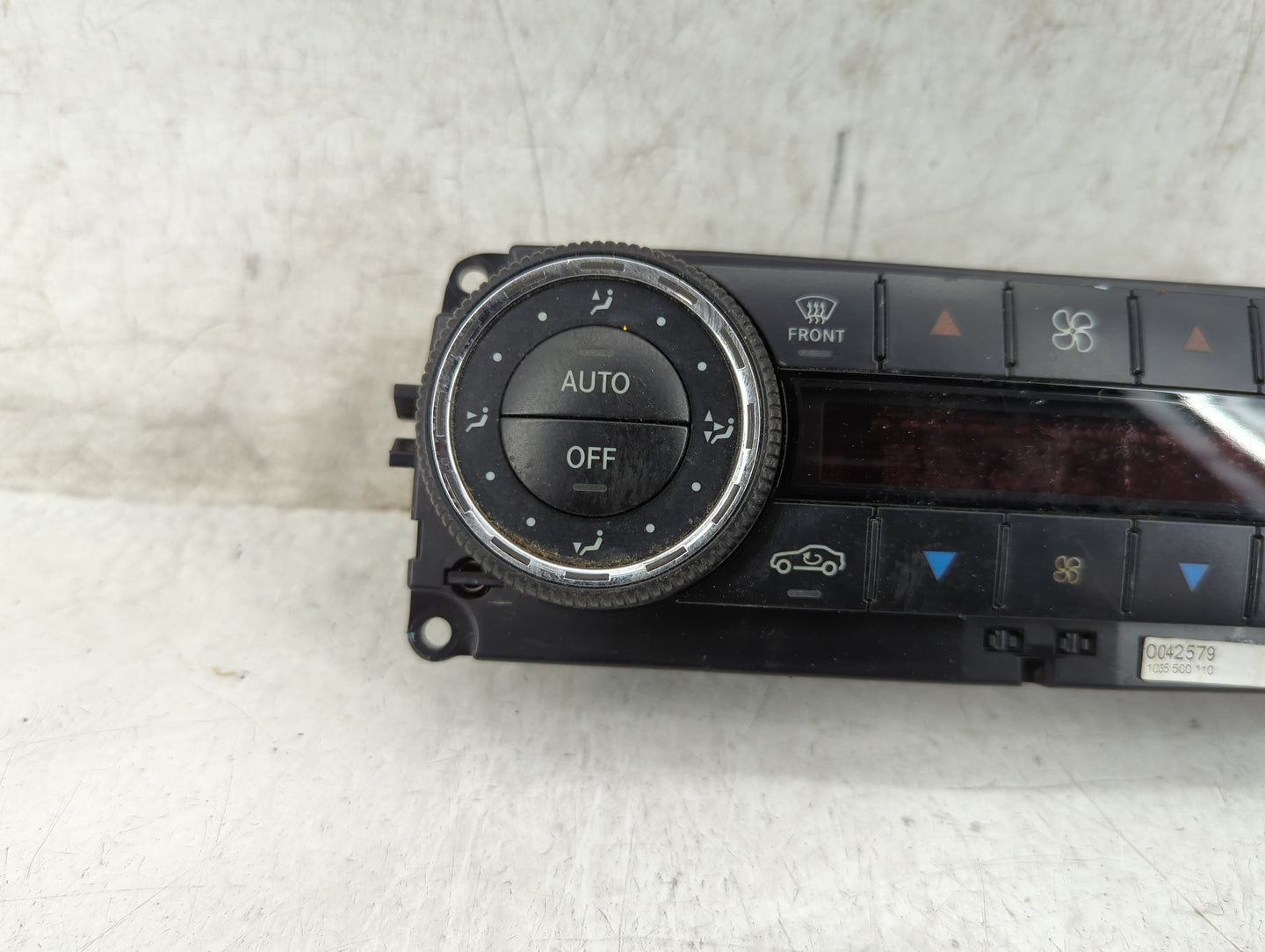 2007-2009 Mercedes-Benz Clk350 Climate Control Module Temperature AC/Heater Replacement P/N:A 203 830 44 85 Fits OEM Used Au