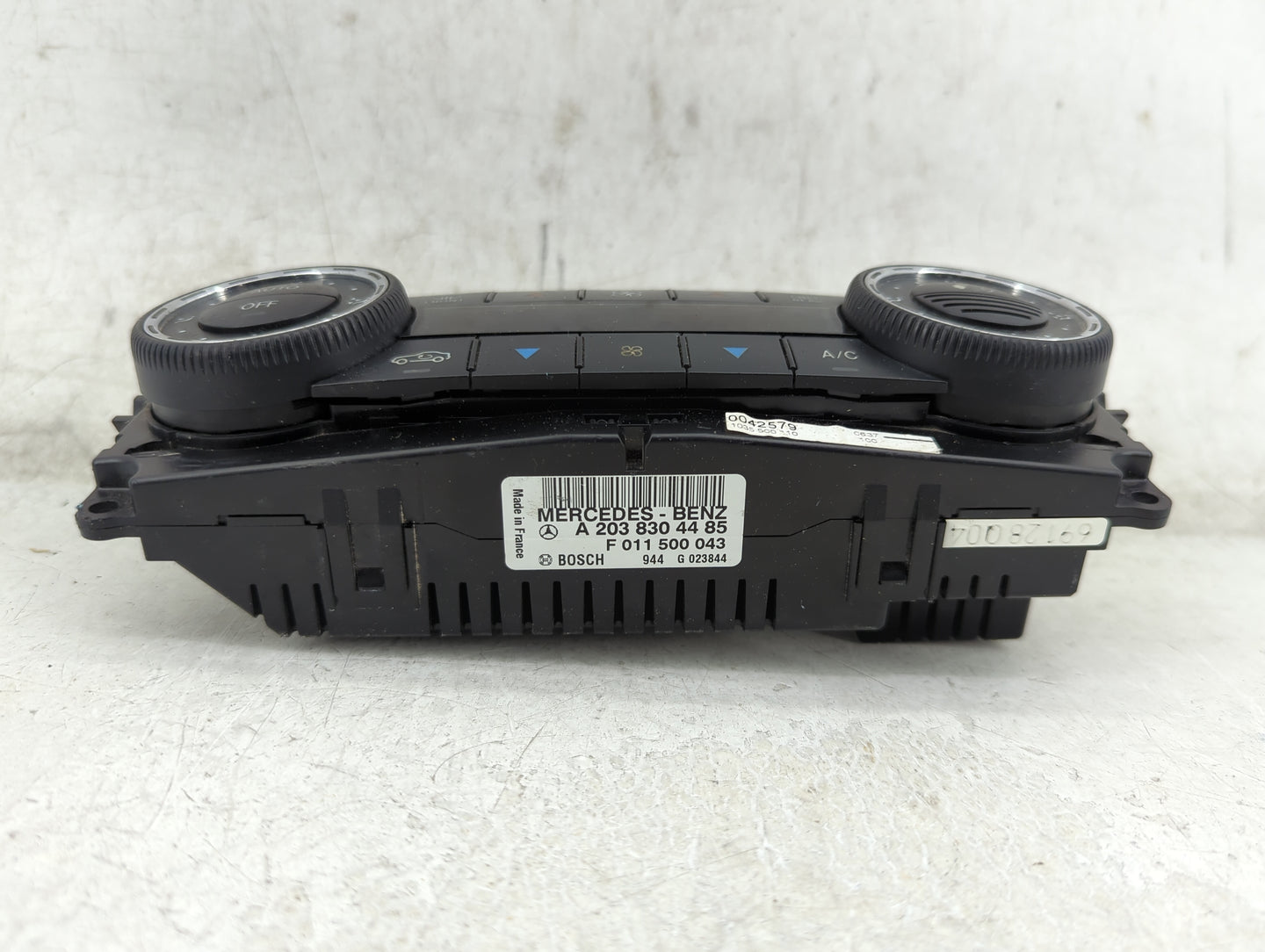 2007-2009 Mercedes-Benz Clk350 Climate Control Module Temperature AC/Heater Replacement P/N:A 203 830 44 85 Fits OEM Used Au