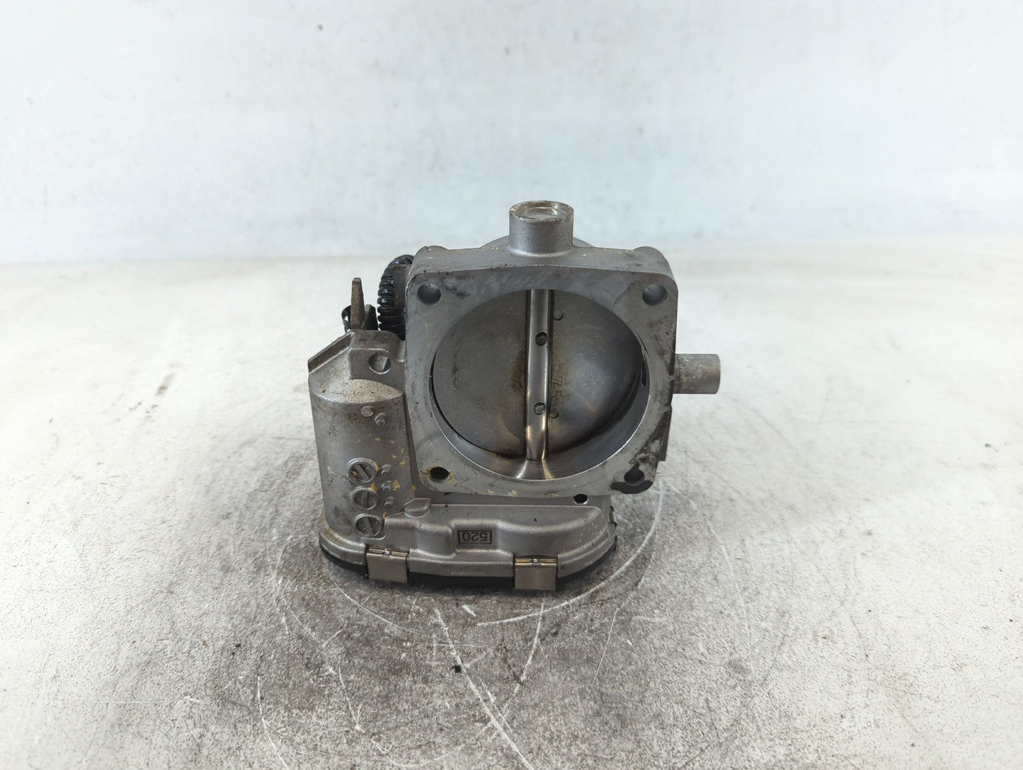 2006-2009 Mercedes-Benz Clk350 Throttle Body P/N:A 113 141 01 25 Fits Fits 2005 2006 2007 2008 2009 2010 2011 2012 2013 2014