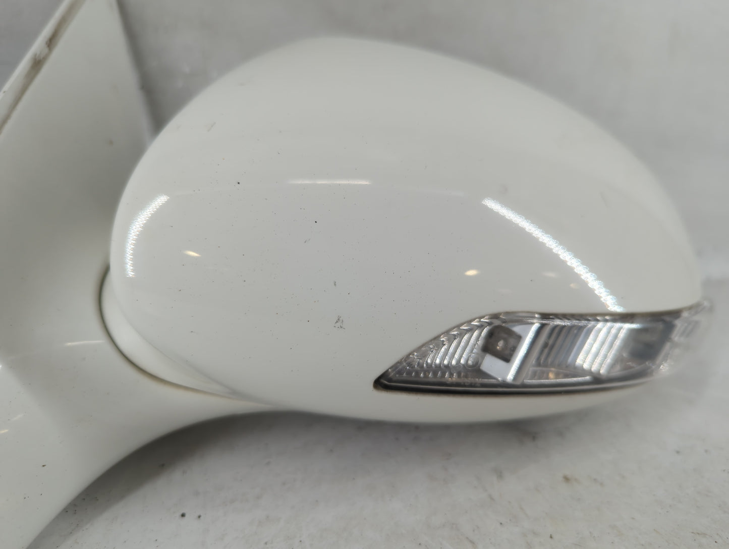 2008 Mercedes-Benz Cls350 Driver Side View Mirror - Left Door Mirror OEM Used - Oemusedautoparts1.com