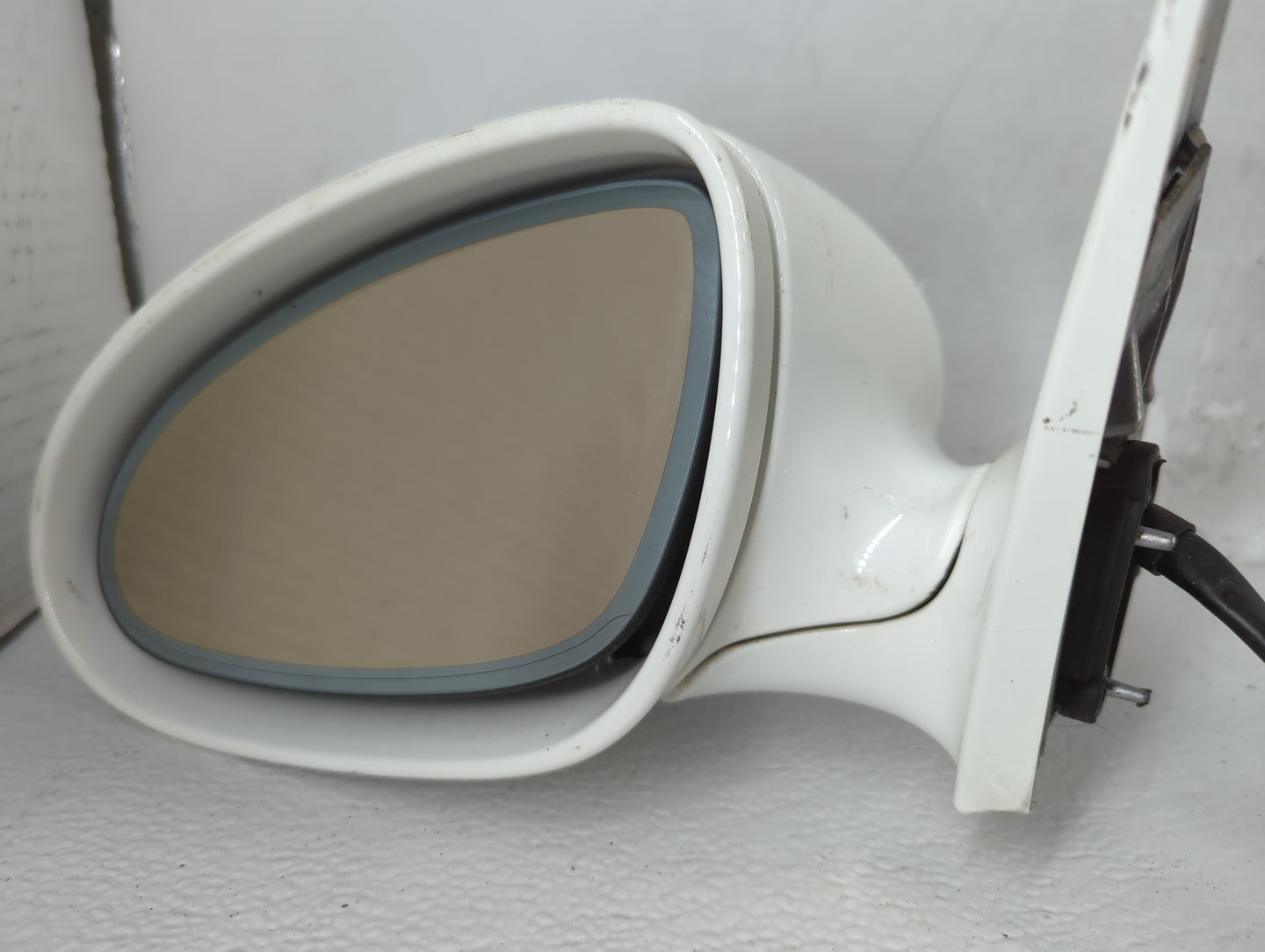2008 Mercedes-Benz Cls350 Driver Side View Mirror - Left Door Mirror OEM Used - Oemusedautoparts1.com