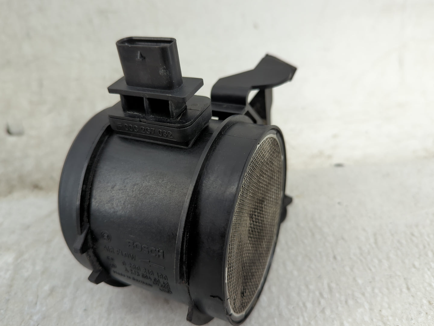 Mercedes-benz E-class Mass Air Flow Meter Maf - Oemusedautoparts1.com
