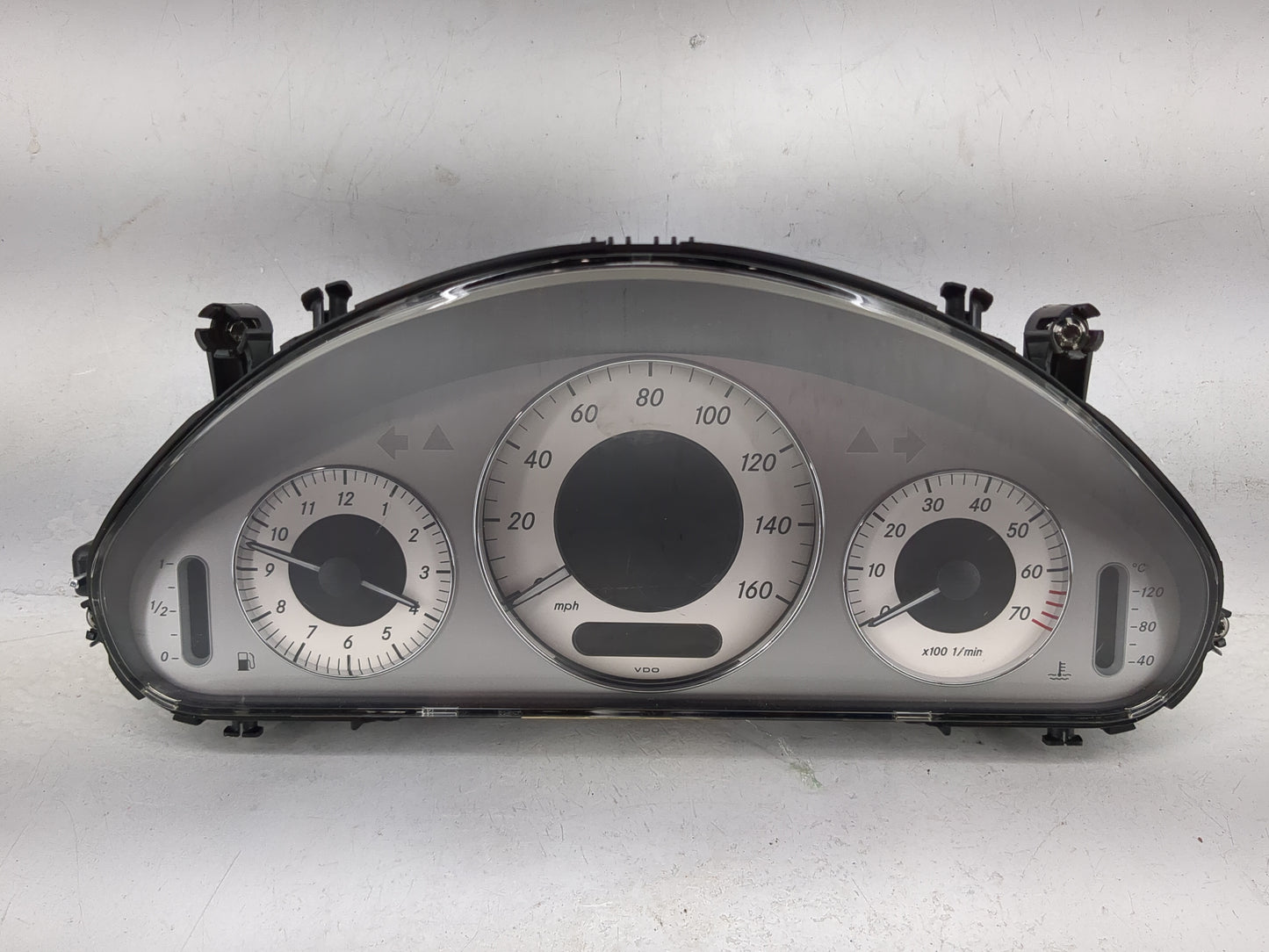 2008 Mercedes-Benz E-Class Instrument Cluster Speedometer Gauges P/N:110.080/363.014 A2115404348 Miles: Fits OEM Used Auto P