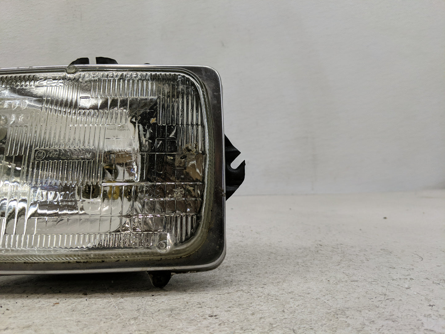 Mercedes-benz E250 Passenger Right Oem Head Light Headlight Lamp - Oemusedautoparts1.com