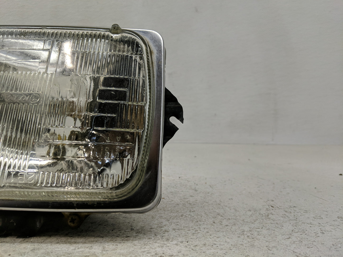 Mercedes-benz E250 Driver Left Oem Head Light Headlight Lamp - Oemusedautoparts1.com