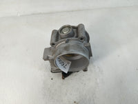 2008 Mercedes-Benz E250 Throttle Body P/N:ETB0048 Fits Fits 2007 2009 2010 2011 2012 2013 2014 OEM Used Auto Parts - Oemused