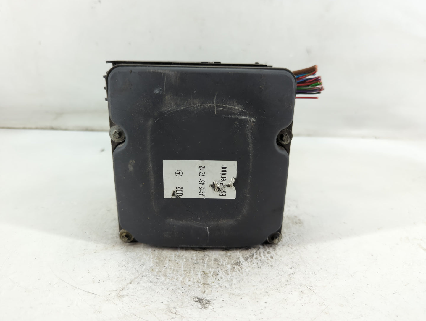 2008 Mercedes-Benz E250 ABS Pump Control Module Replacement P/N:120718/1/2557 0 265 250 533 Fits OEM Used Auto Parts - Oemus