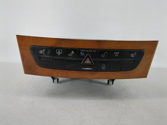 compare product 2008 Mercedes-Benz E350 Radio AM FM Cd Player Receiver Replacement P/N:A211 680 0552 Fits OEM Used Auto Parts