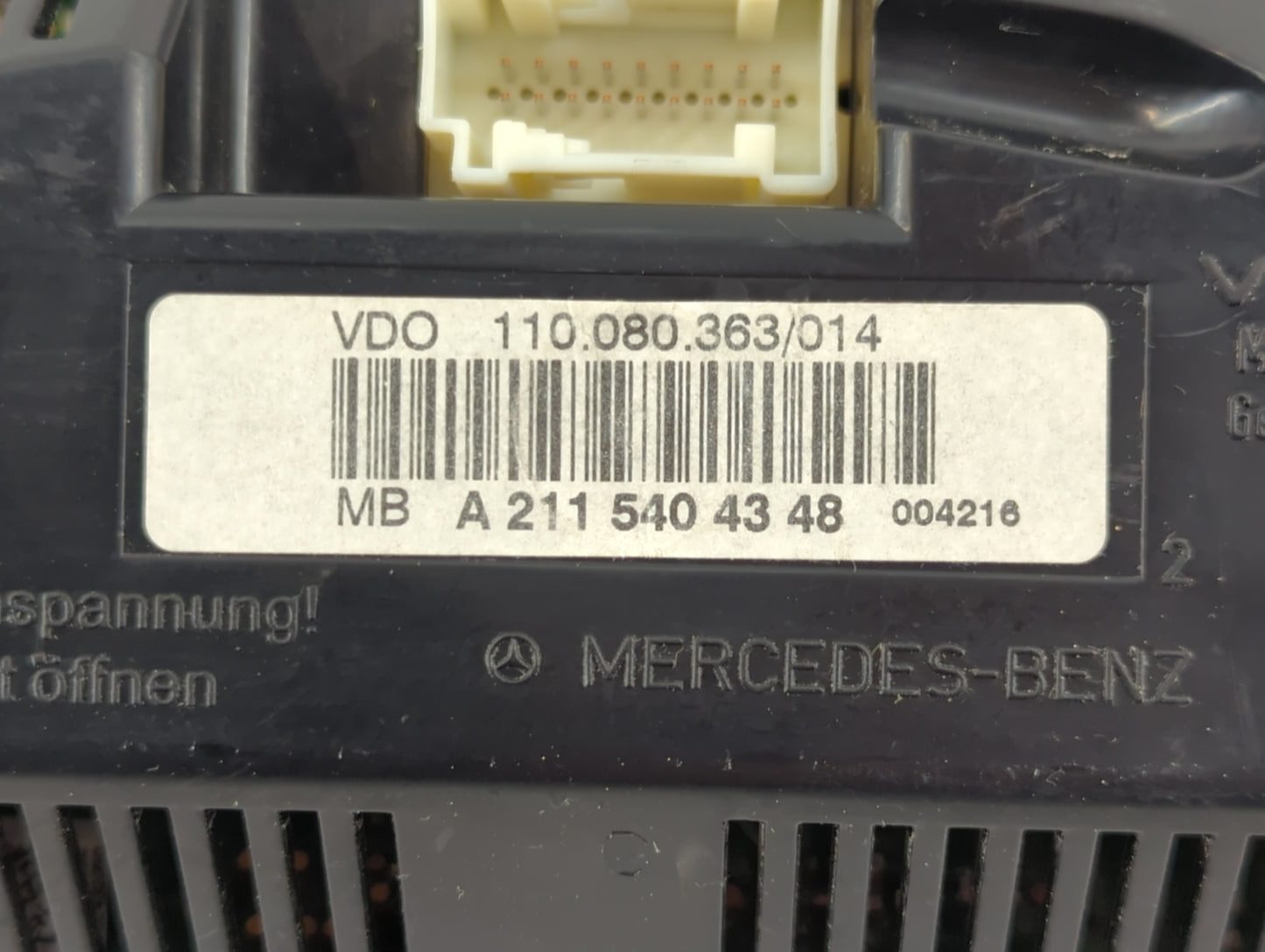 2008 Mercedes-Benz E350 Instrument Cluster Speedometer Gauges P/N:A 211 540 43 38 Fits OEM Used Auto Parts - Oemusedautopart