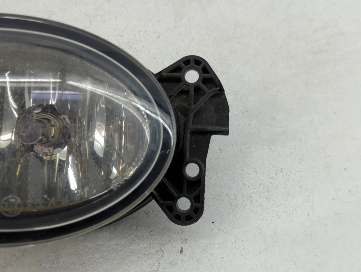 2006-2009 Mercedes-benz E350 Passenger Right Oem Fog Light Lamp Black - Oemusedautoparts1.com