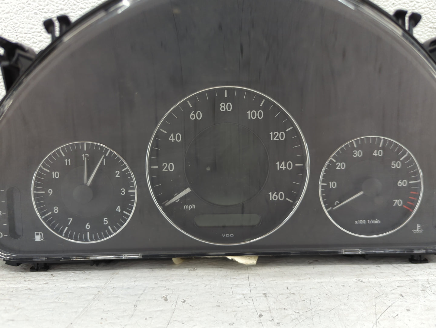 2008 Mercedes-Benz E350 Instrument Cluster Speedometer Gauges P/N:A2115404248 Miles: Fits OEM Used Auto Parts - Oemusedautop