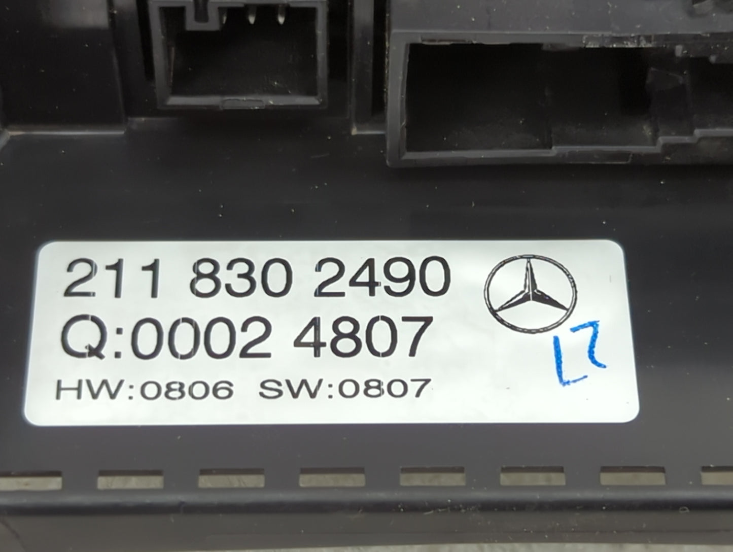 2007-2008 Mercedes-Benz E350 Climate Control Module Temperature AC/Heater Replacement P/N:211 830 2490 Fits Fits 2007 2008 O