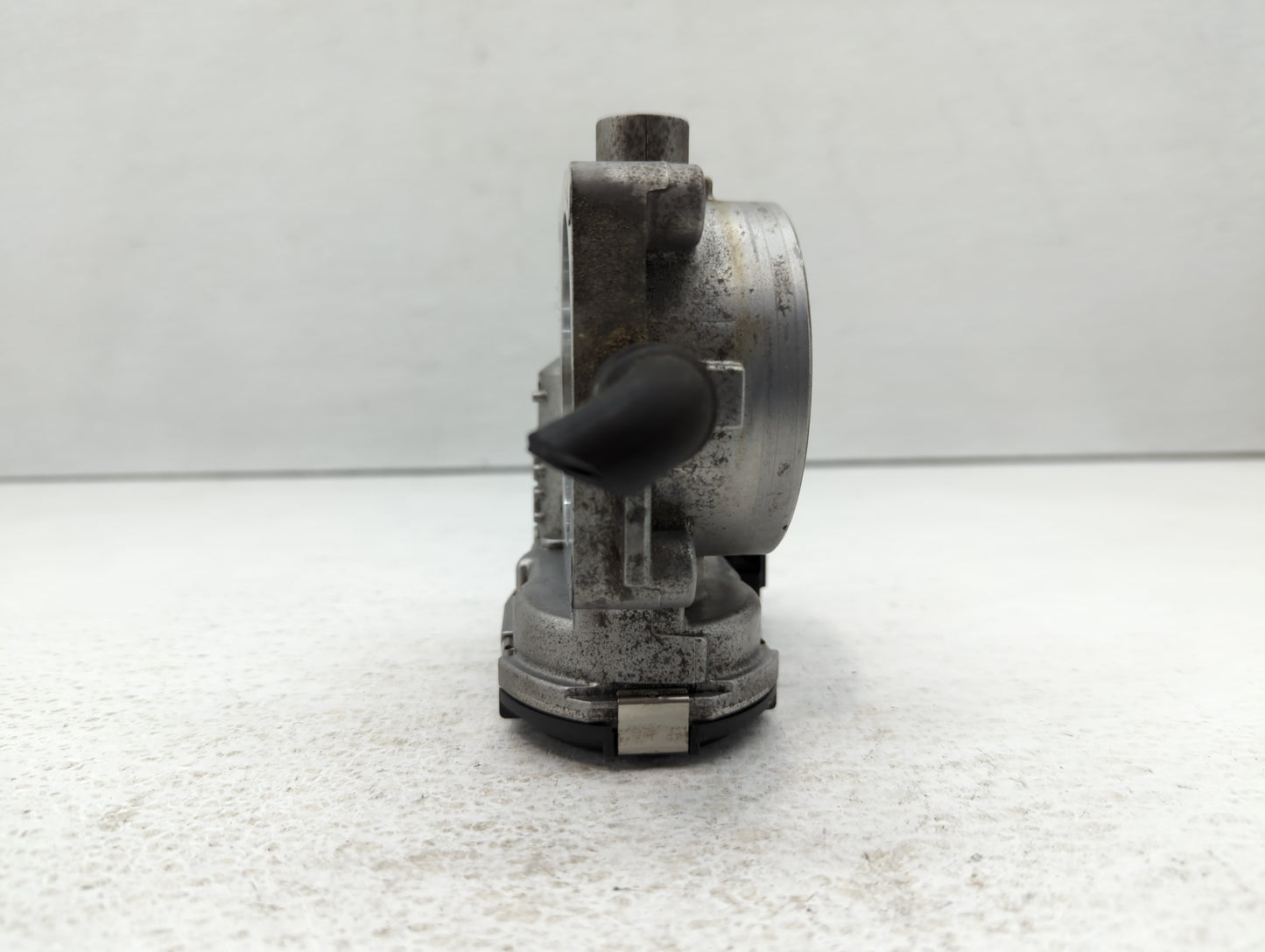 2007-2011 Mercedes-Benz E350 Throttle Body P/N:A 113 141 01 25 1131410125 Fits OEM Used Auto Parts - Oemusedautoparts1.com