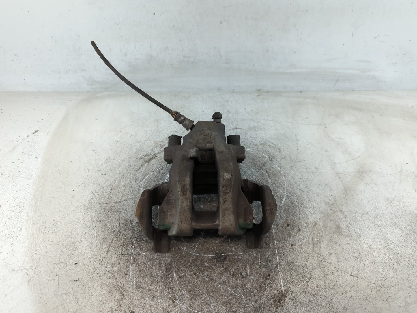 2006-2009 Mercedes-benz E350 Front Driver Left Brake Caliper - Oemusedautoparts1.com