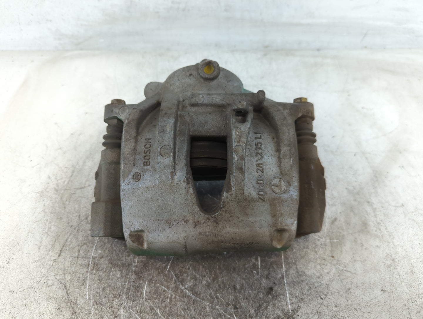 2007-2008 Mercedes-benz E350 Front Driver Left Brake Caliper - Oemusedautoparts1.com